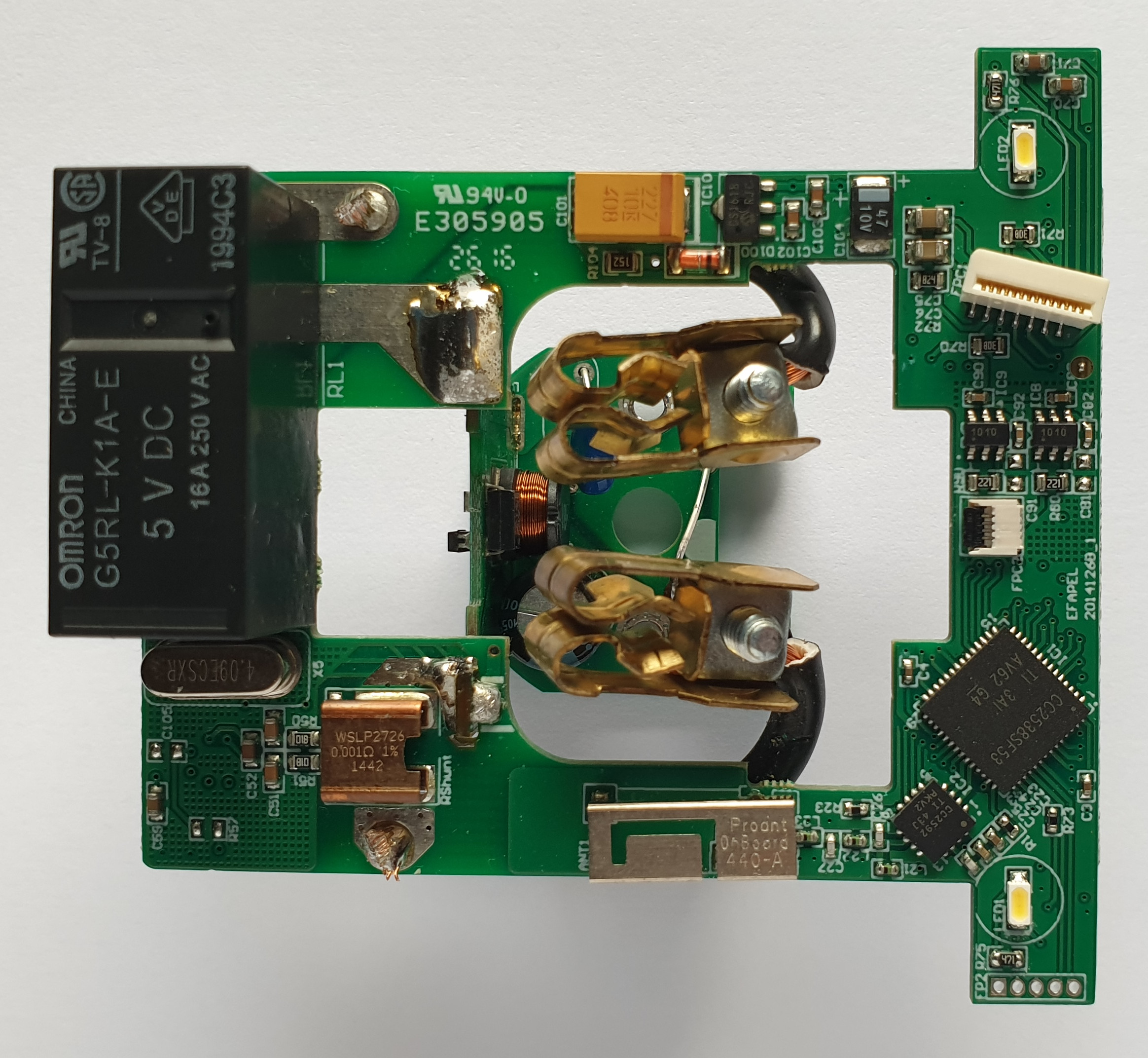 Smart plug PCB top (high-res)
